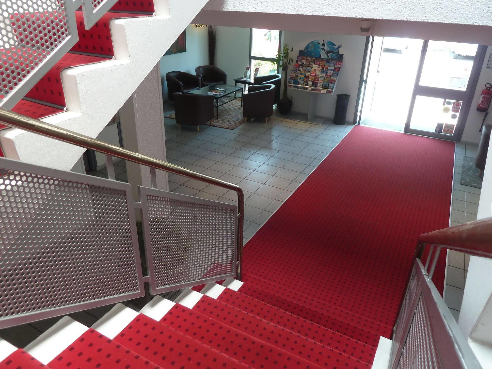 Best Hotel Montpellier Millenaire Экстерьер фото